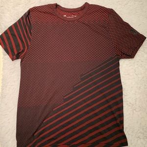 Boys Large Under Armour Heatgear (black/red)